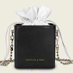 Lizard Bucket Bag With Drawstring Us.